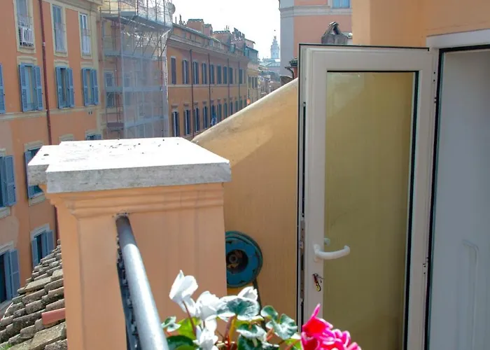 Apartamento Saint Louis Penthouse, Cozy Little Next To Pantheon Roma